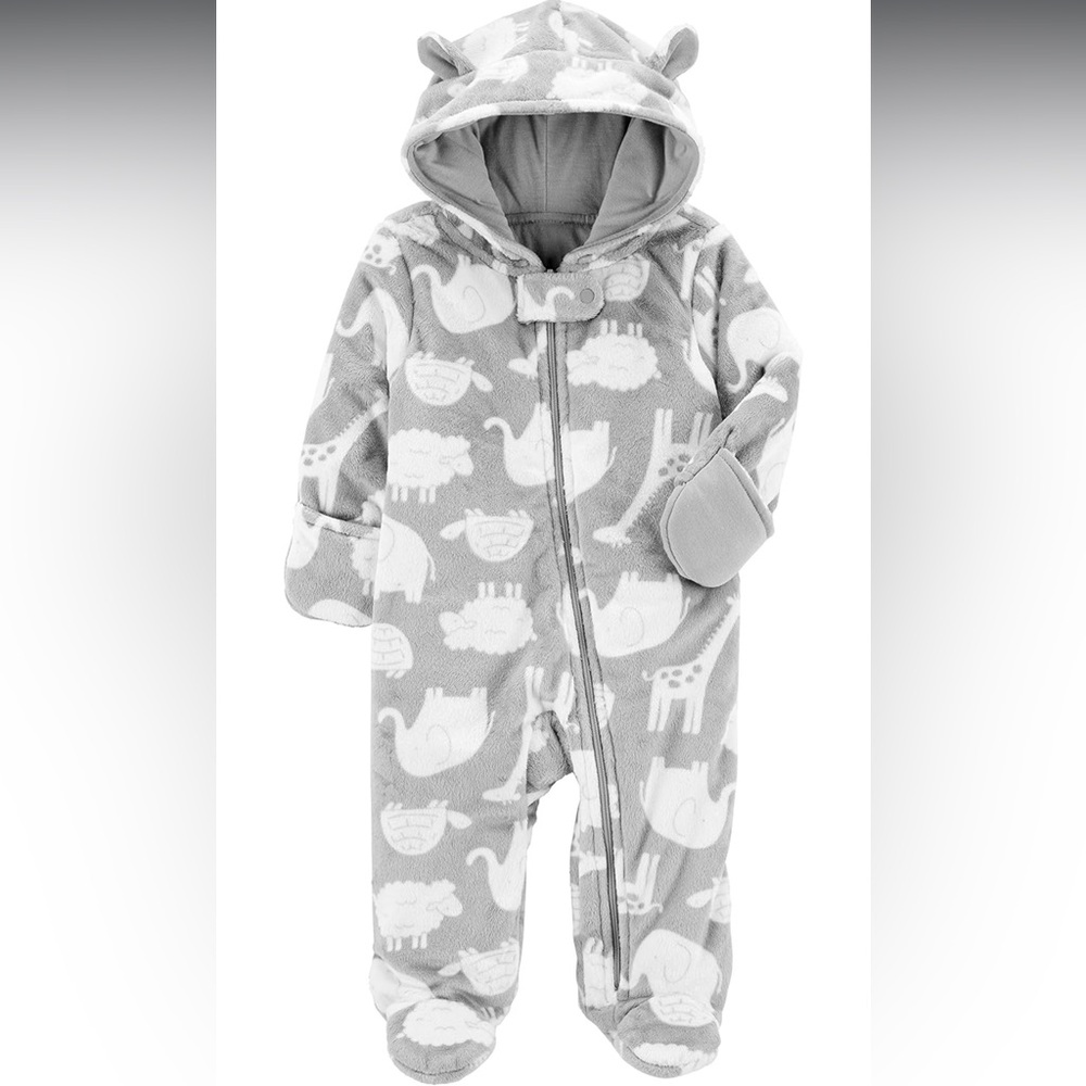 ‼️SALE‼️🩶 NWOT Baby Fleece Footed Jumpsuit (0-3)